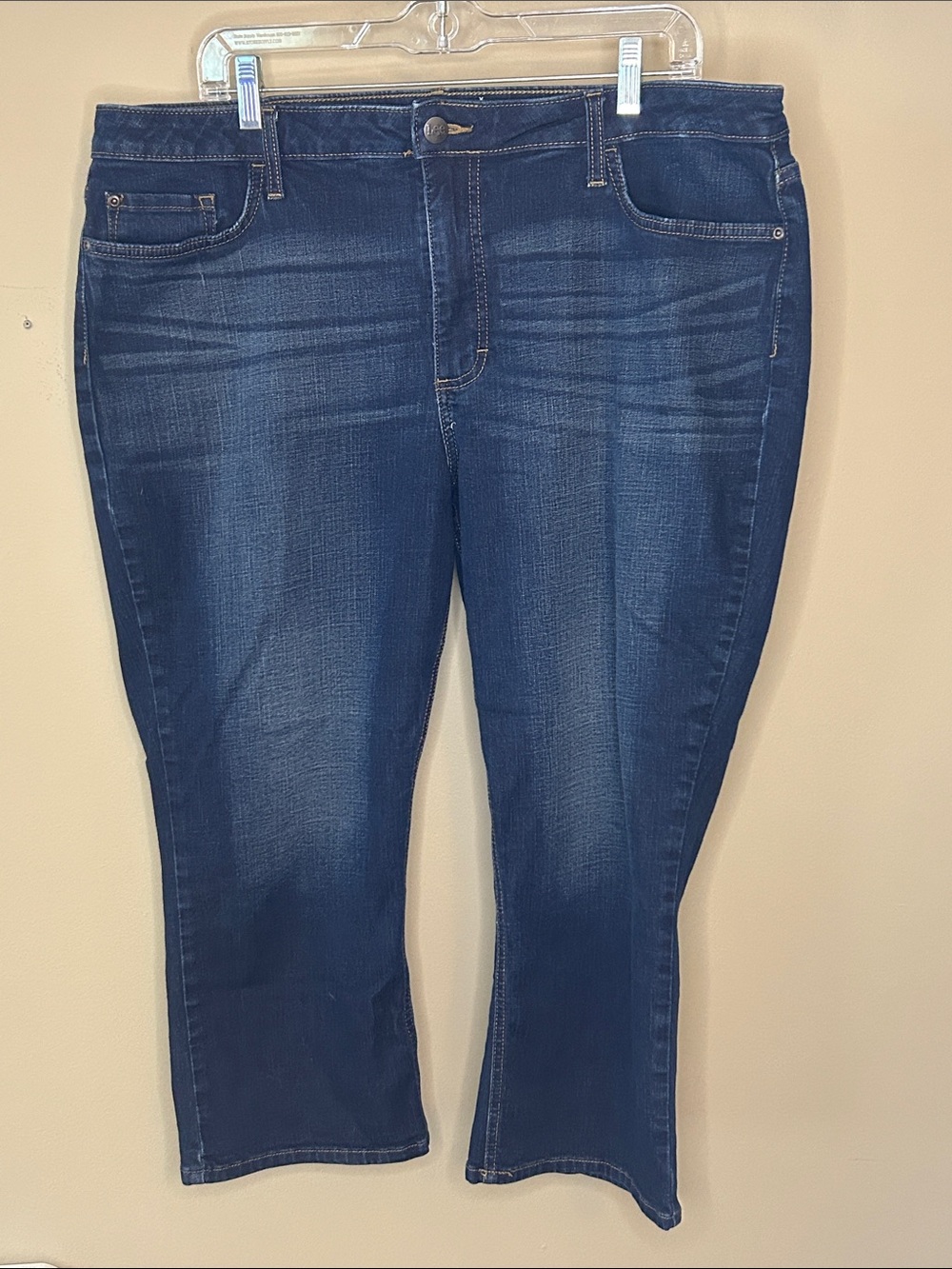 Lee Dark Indigo Cropped Women’s Capri Jeans